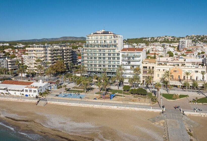 Отель Calipolis