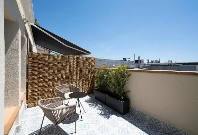 Отель Catalonia Plaza Catalunya