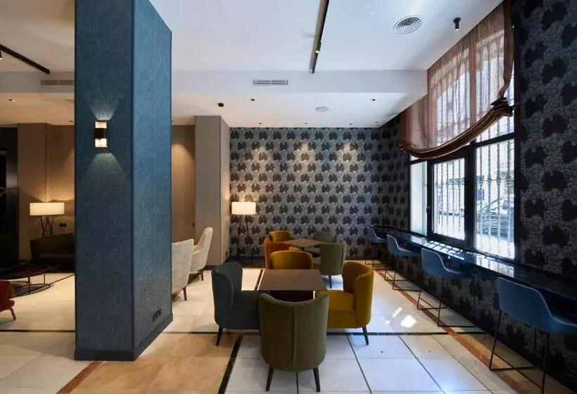 Отель Catalonia Plaza Catalunya