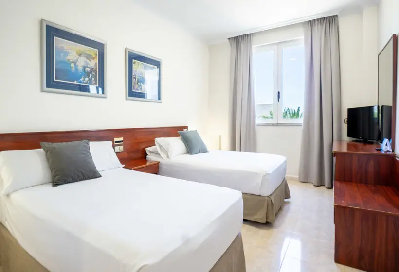 Hotelli Checkin Valencia Ciscar