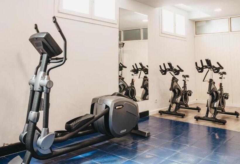 هتل Minura Cala Galdana & Apartamentos D Aljandar