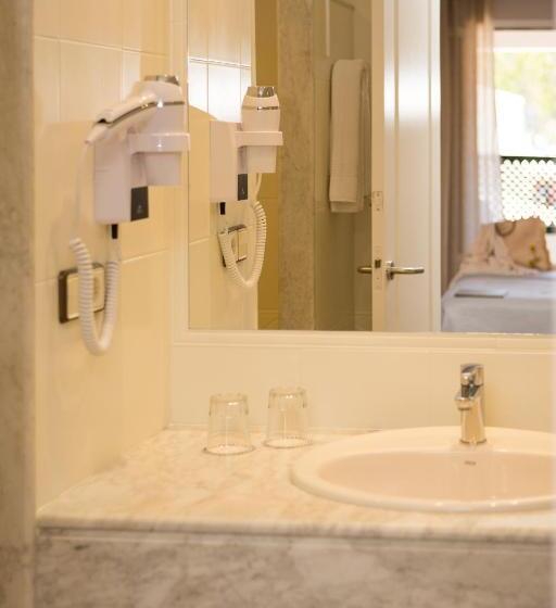 هتل Minura Cala Galdana & Apartamentos D Aljandar