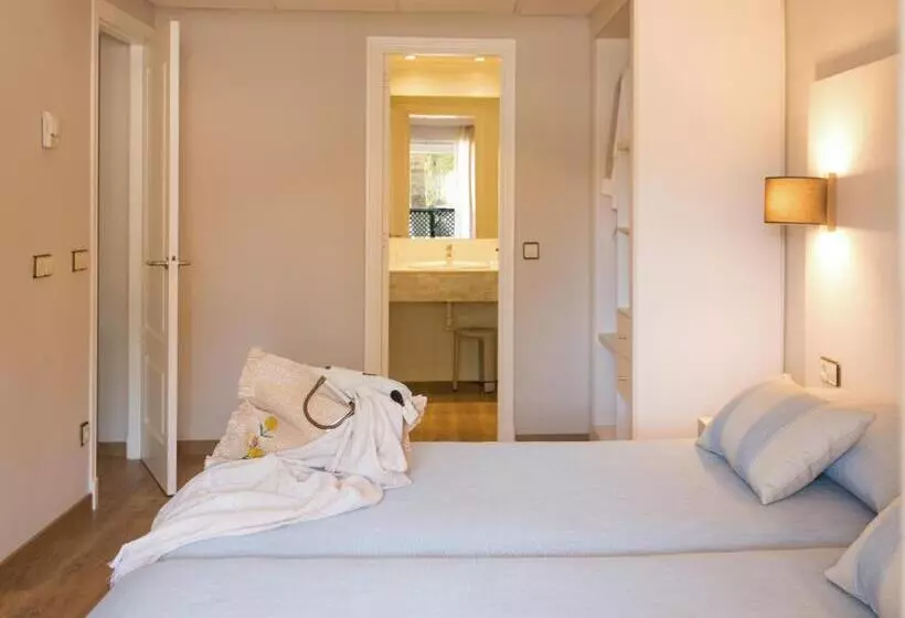 Отель Minura Cala Galdana & Apartamentos D Aljandar