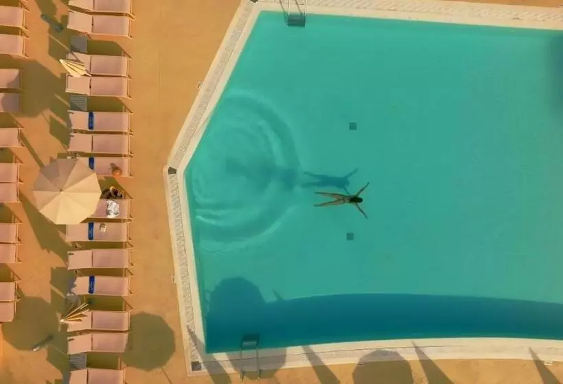 Отель Montemar Maritim