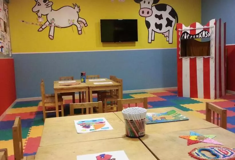 Отель Montemar Maritim