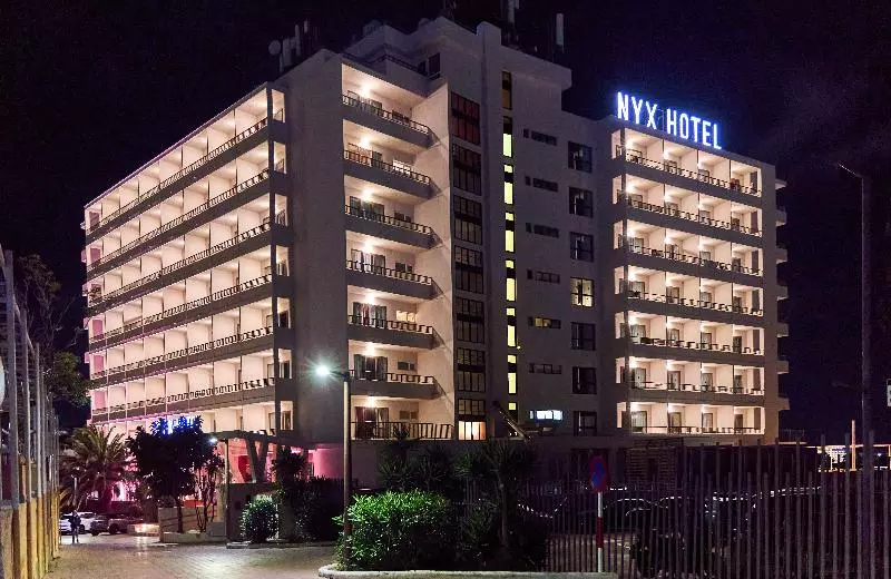 בית מלון כפרי NYX Ibiza - Adults Only