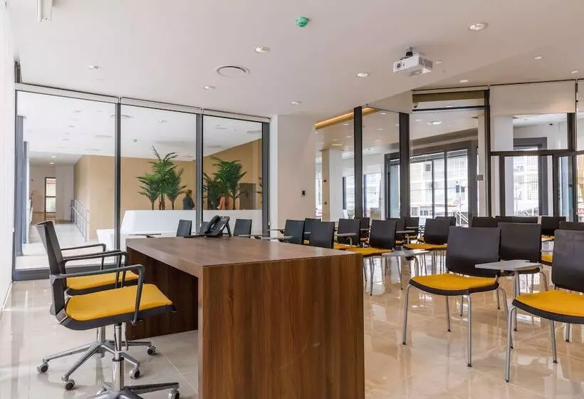 ホテル Aubamar Bali