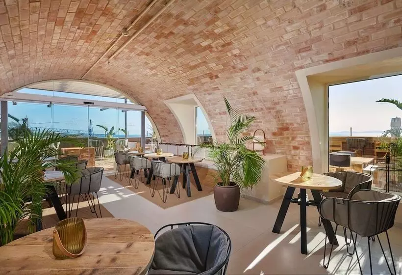 ホテル Aubamar Bali