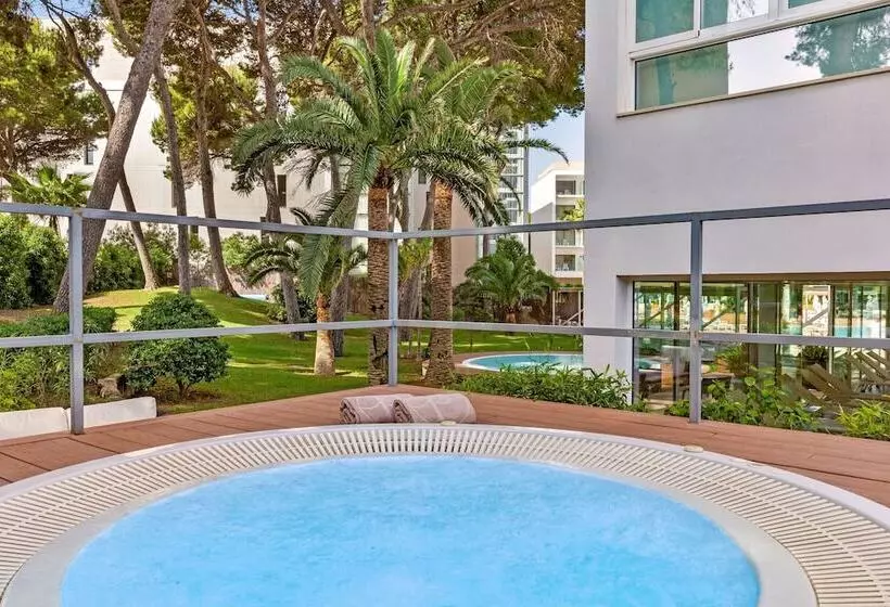 ホテル Aubamar Bali