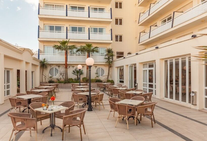 هتل Smy Vistamar Portocolom