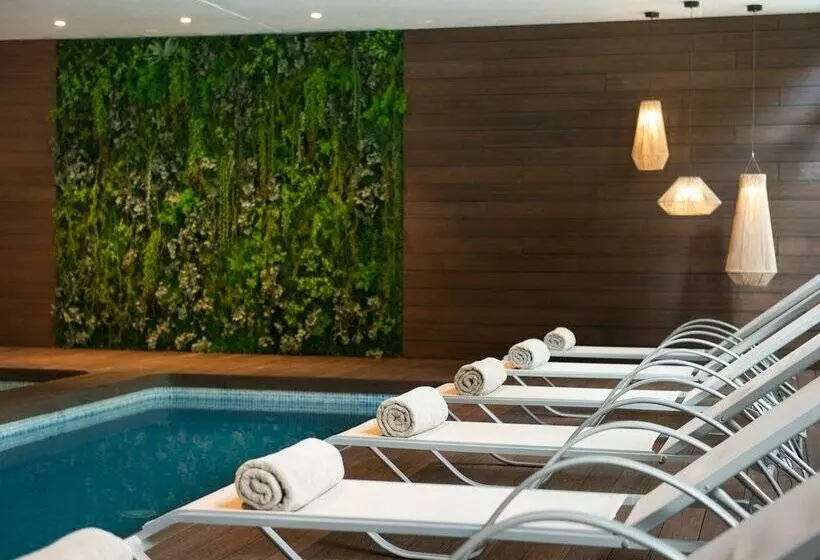 هتل Valentin Reina Paguera - Adults Only