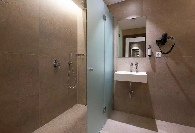 هتل Valentin Reina Paguera - Adults Only