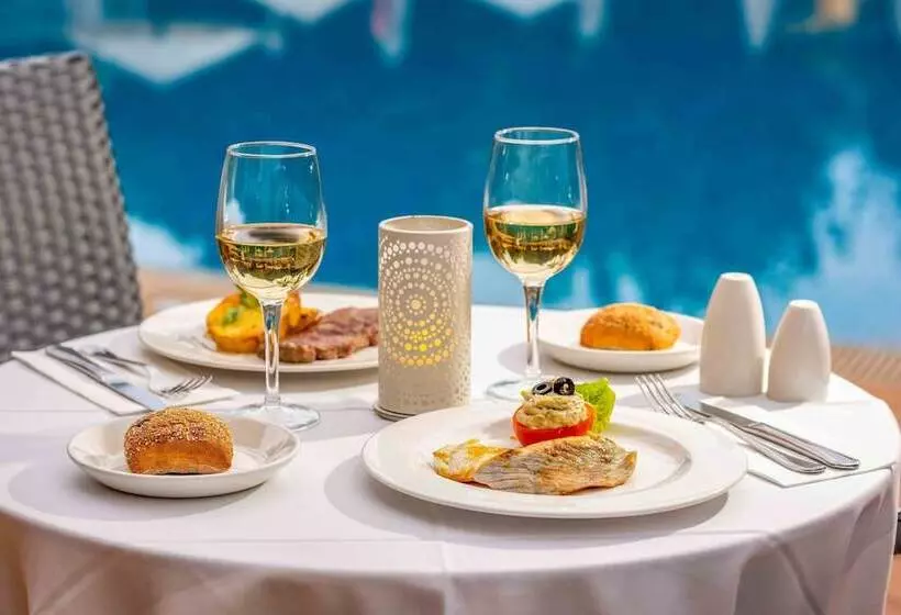 هتل Valentin Reina Paguera - Adults Only