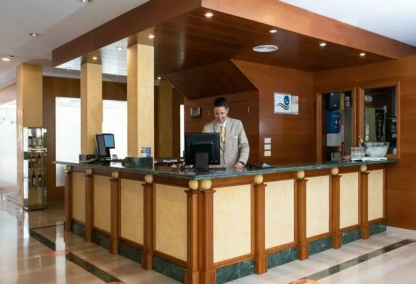 هتل Valentin Reina Paguera - Adults Only