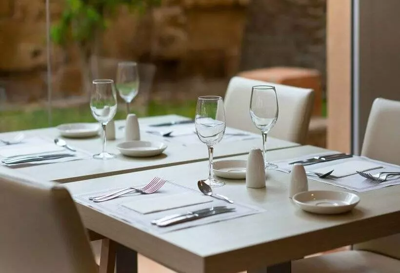 هتل Valentin Reina Paguera - Adults Only