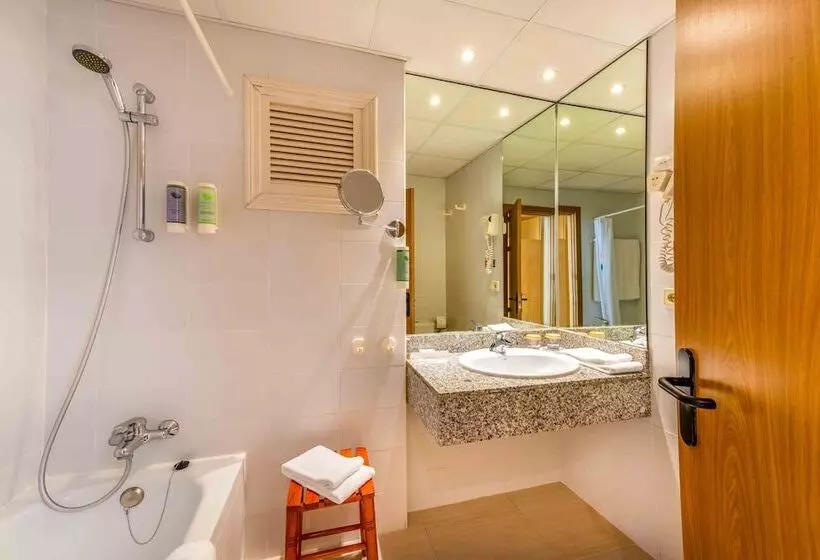 هتل Valentin Reina Paguera - Adults Only