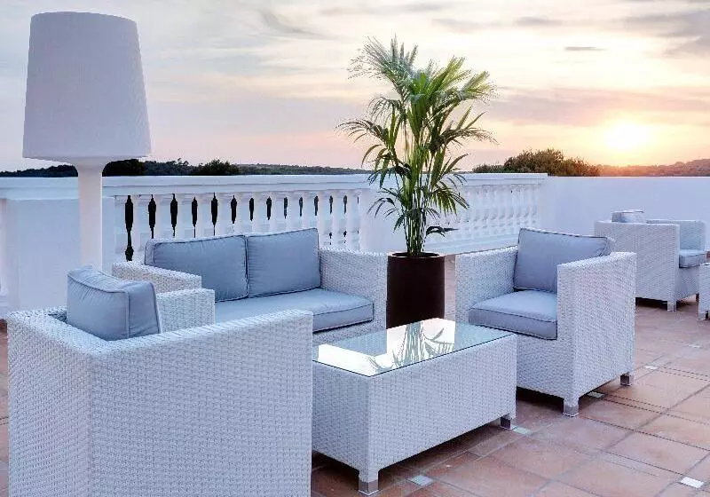 リゾートホテル Grupotel Mar De Menorca