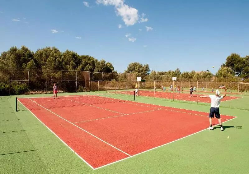 リゾートホテル Grupotel Mar De Menorca