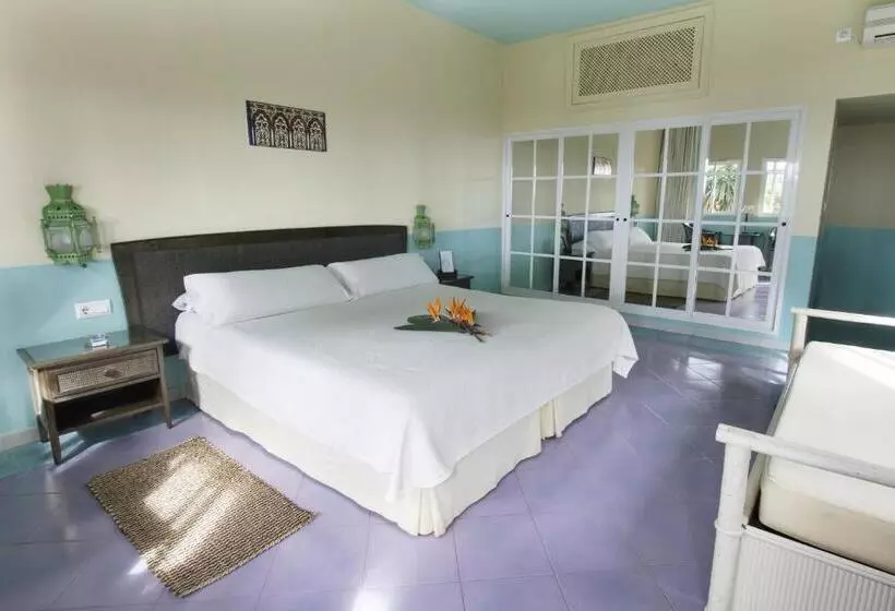 Beach Hotel Dos Mares