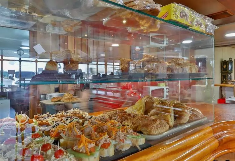 酒店 Area De Servicio El Cruce