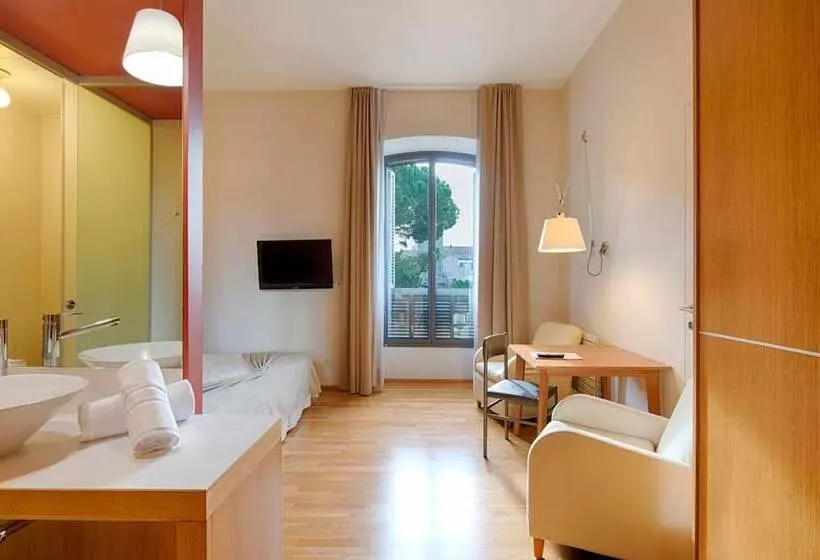 هتل Balneario Prats