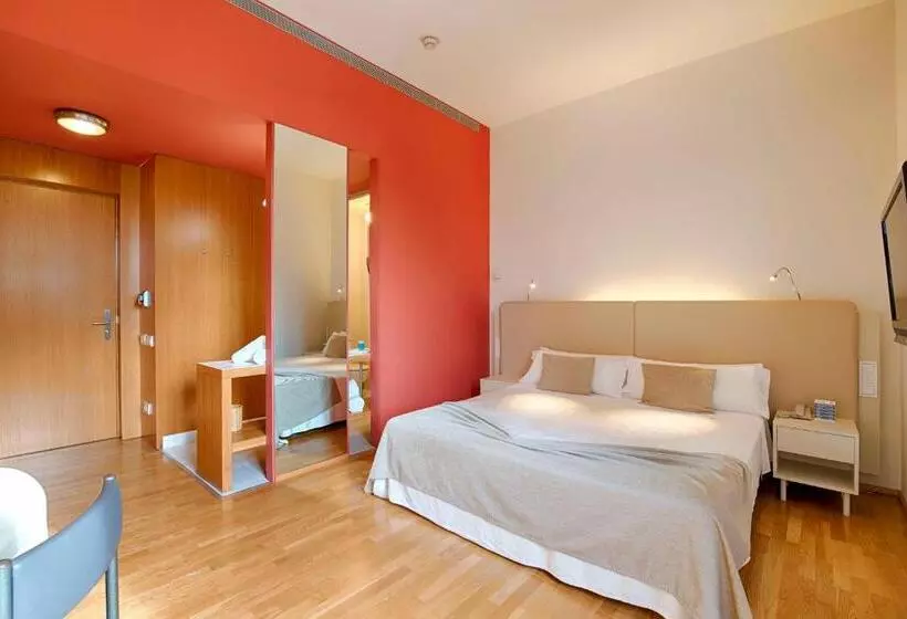 هتل Balneario Prats