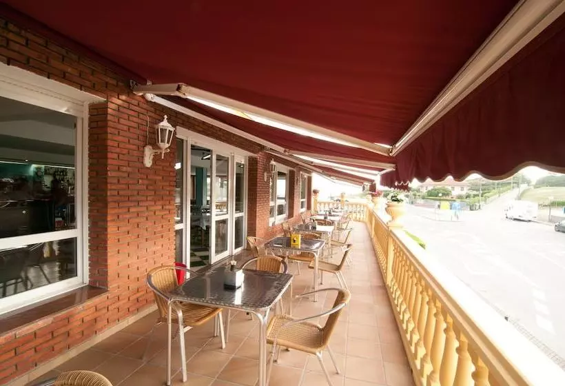 Отель Costa De Ajo