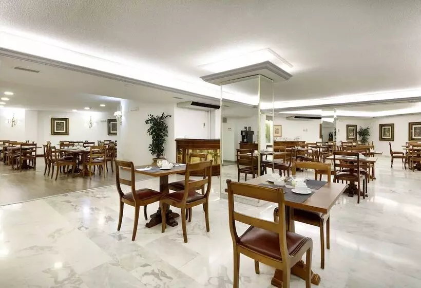 Hotel Exe Triunfo Granada