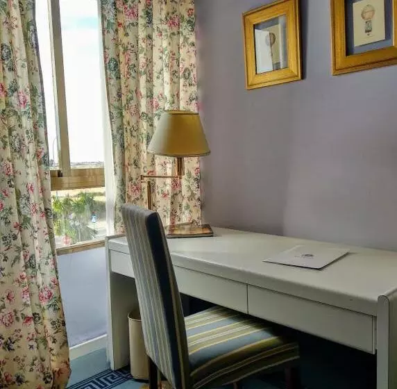 Hotel Las Cigüeñas