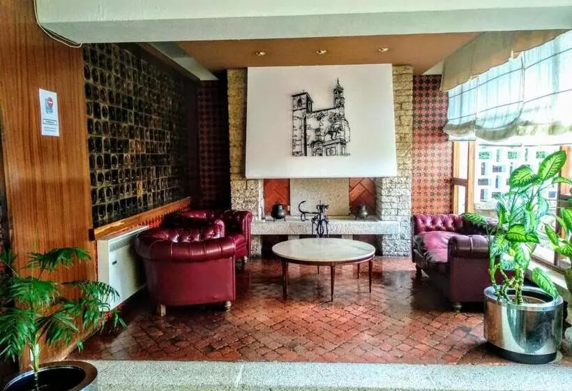 Hotel Las Cigüeñas