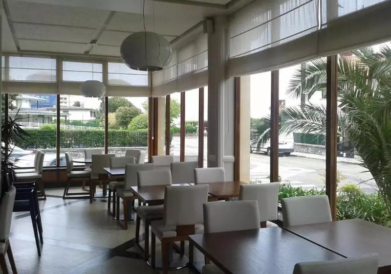 בית מלון כפרי Las Rocas Playa