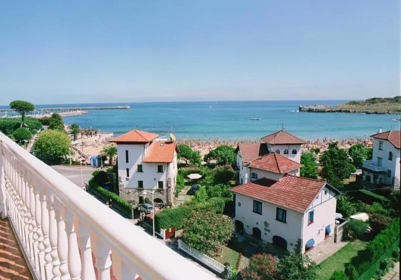 בית מלון כפרי Las Rocas Playa