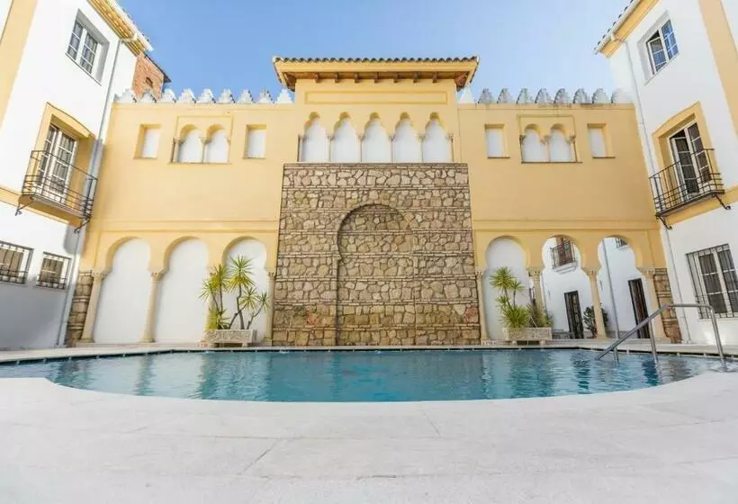 فندق Macia Alfaros