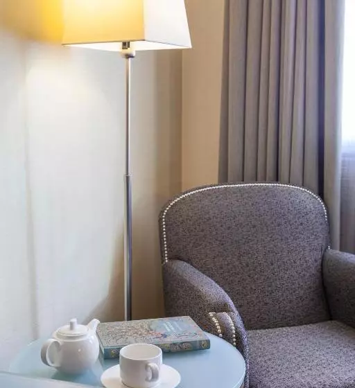 فندق Macia Alfaros