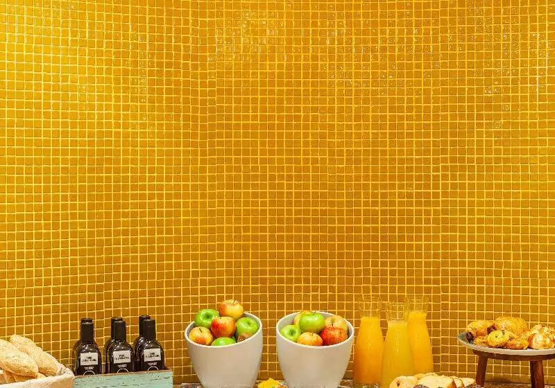 Отель Macia Plaza