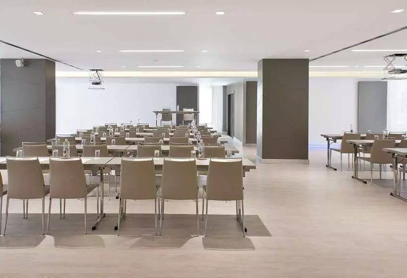 هتل NH Collection San Sebastian Aranzazu