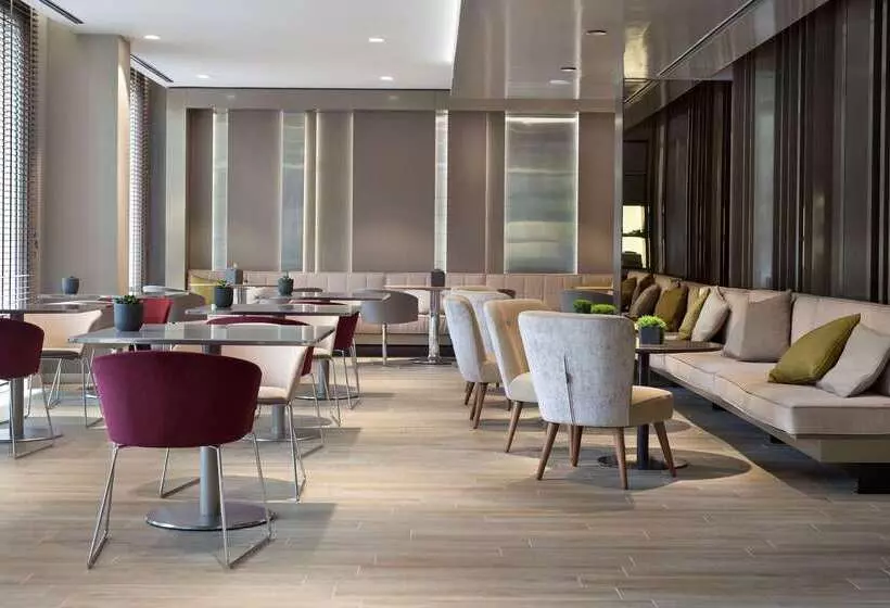 هتل NH Collection San Sebastian Aranzazu