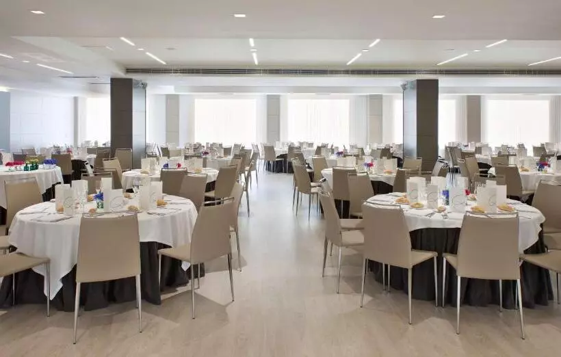 هتل NH Collection San Sebastian Aranzazu