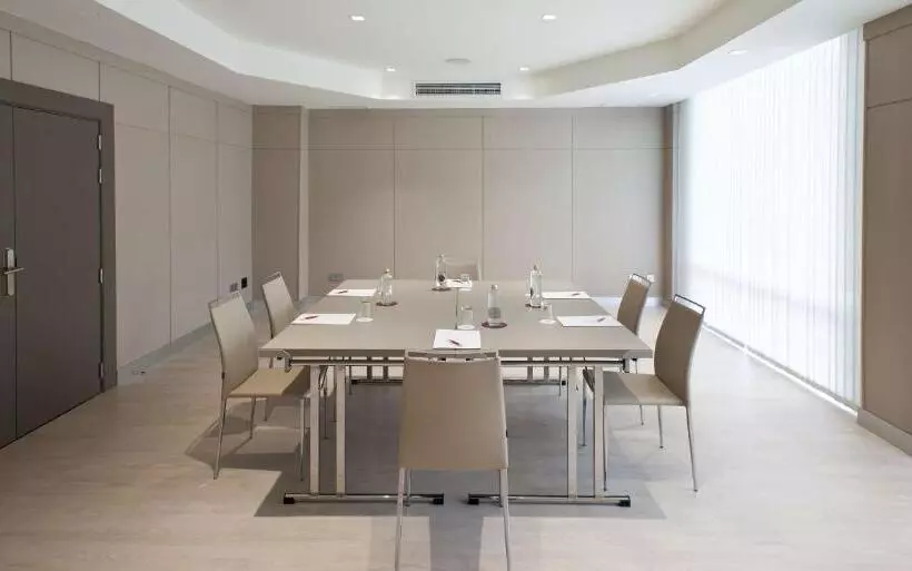 هتل NH Collection San Sebastian Aranzazu