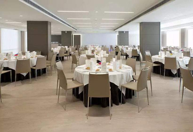 هتل NH Collection San Sebastian Aranzazu