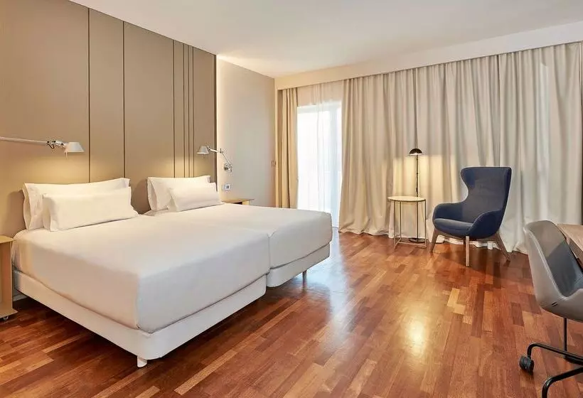 酒店 NH Luz Huelva