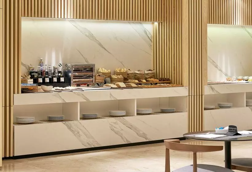 酒店 NH Luz Huelva