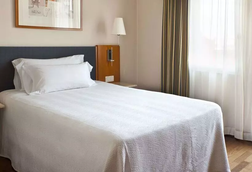 酒店 NH Luz Huelva