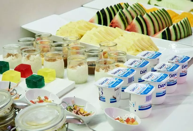 酒店 NH Luz Huelva