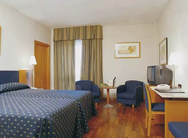 酒店 NH Luz Huelva