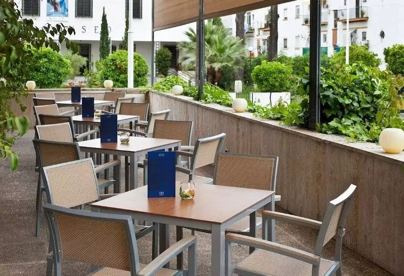 酒店 NH Luz Huelva