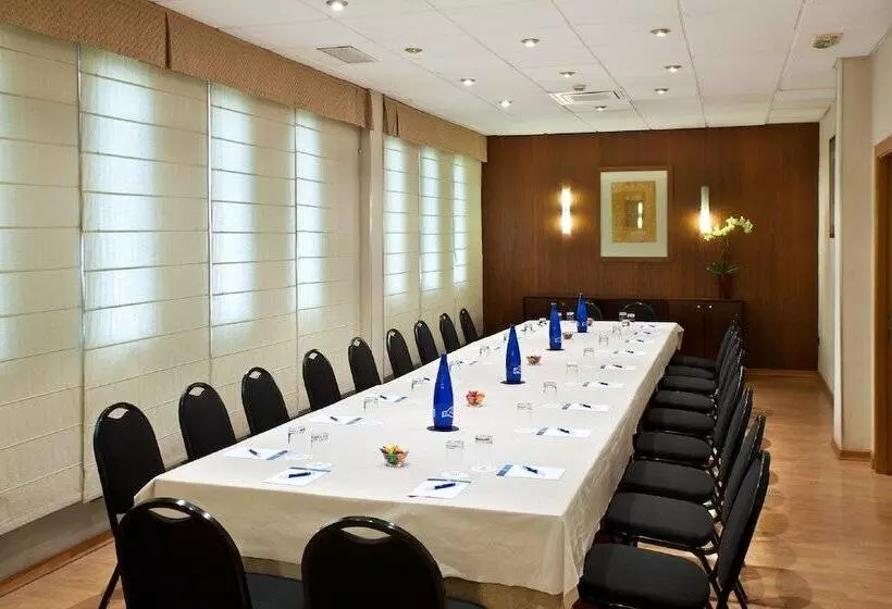 酒店 NH Luz Huelva