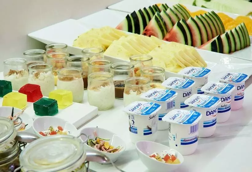 酒店 NH Luz Huelva