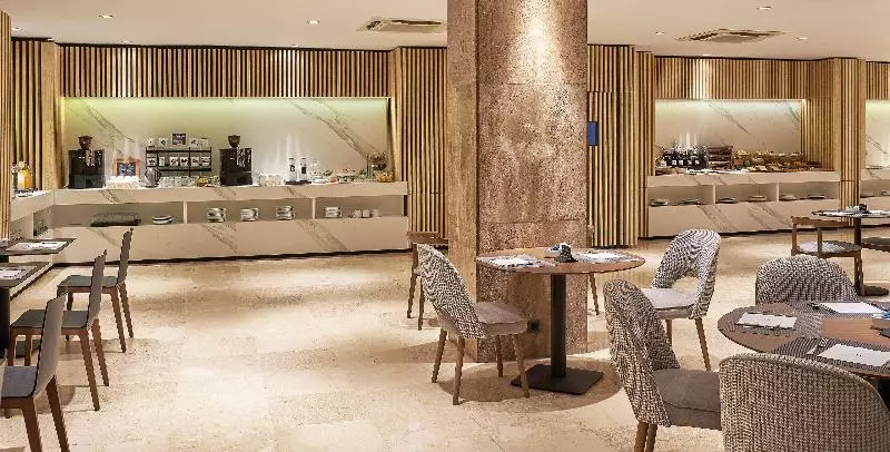 酒店 NH Luz Huelva