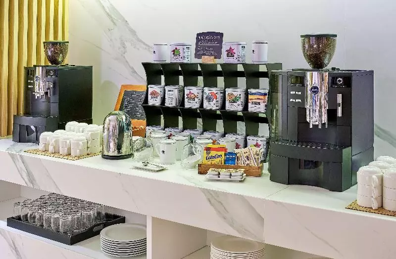 酒店 NH Luz Huelva